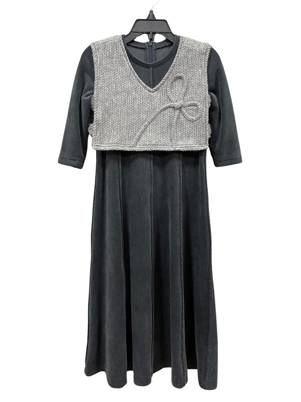 C.T.N Girls It's A Bow Robe Black