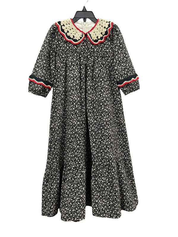The Mee Dress Girls Ditzy Floral Robe