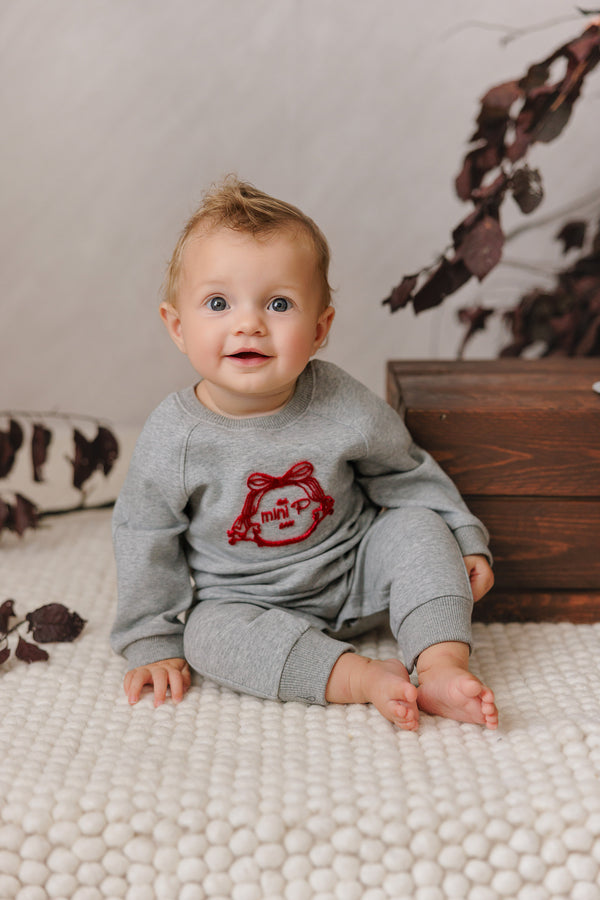 Mini P Baby Velvet Emblem Sweatshirt Grey/Red