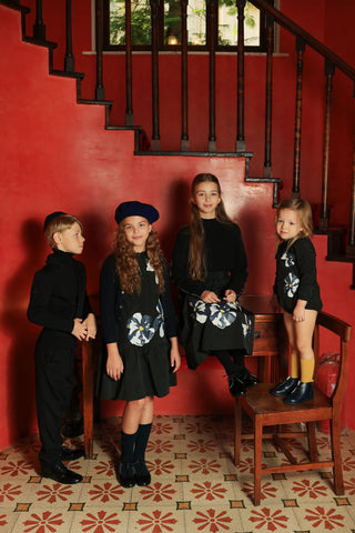 Dinky Girls Low Waisted Jumper With Flowers Black